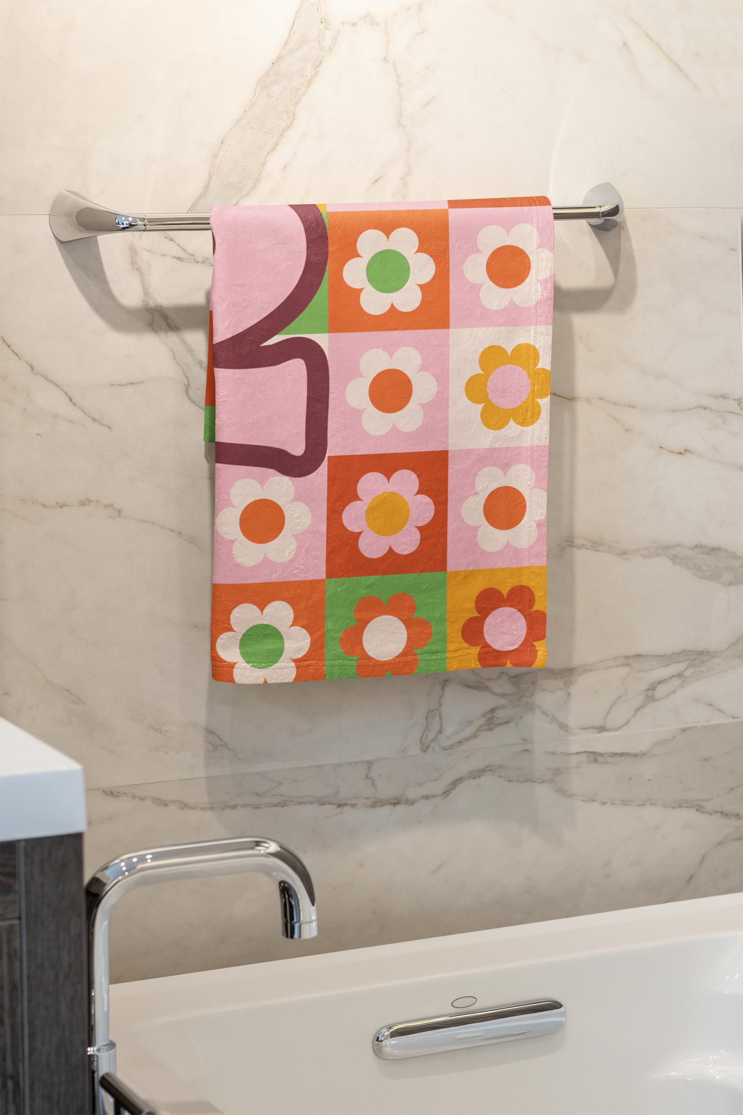 Daisy Vibes Custom Name Towel T15